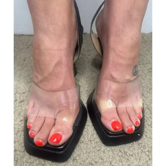 🪀NEW FREE PEOPLE CAMILLA BLACK LEATHER LACEUP LEG -VINYL BASE -4” HEEL 39 SEXY - Picture 4 of 9